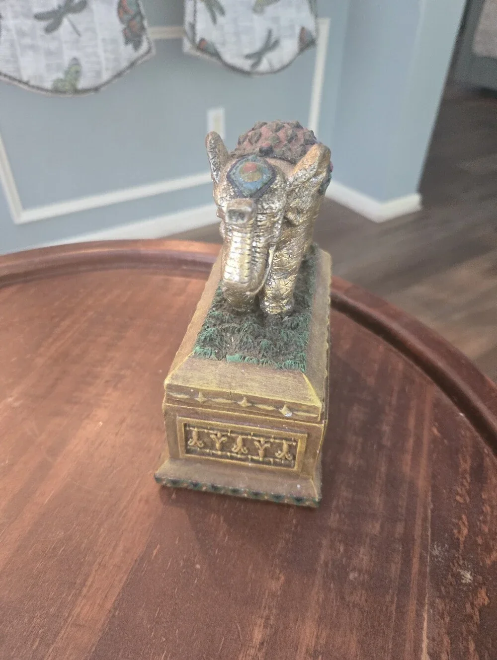 Vintage Jewelry Box Elephant Trinket Stash Decor Storage 1998 6.25” EUC